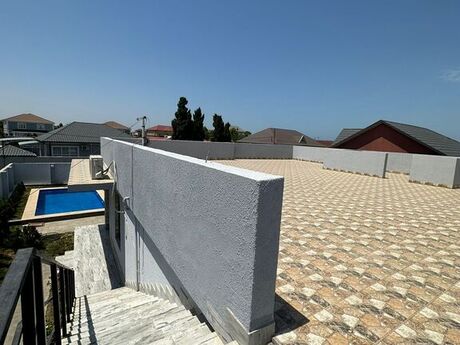 4 otaqlı həyət evi/bağ evi - Şüvəlan q. - 220 m²