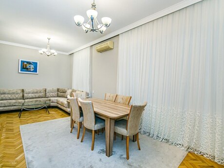 3 otaqlı köhnə tikili - Sahil m. - 115 m²