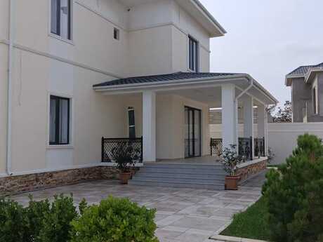 5 otaqlı həyət evi/bağ evi - Buzovna q. - 350 m²