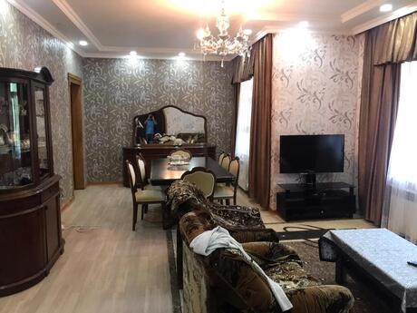 9-комн. дом/дача - Гах - 330 м²