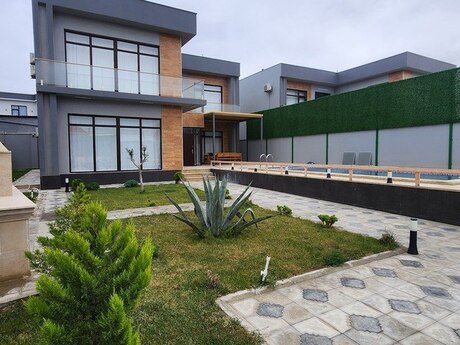 8 otaqlı həyət evi/bağ evi - Mərdəkan q. - 320 m²