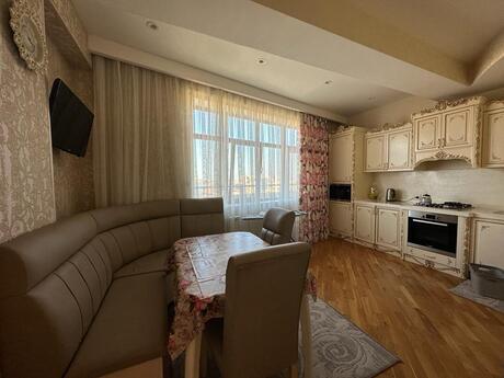 3 otaqlı mənzil, 125 m², Elmlər Akademiyası: 350 000 ₼ 2