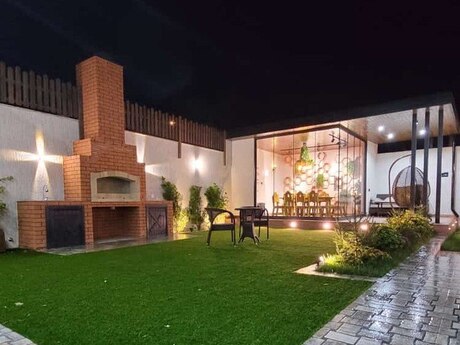 4 otaqlı həyət evi/bağ evi - Mərdəkan q. - 200 m²