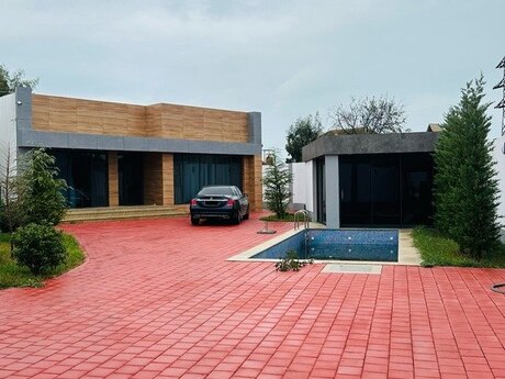 4 otaqlı həyət evi/bağ evi - Şüvəlan q. - 190 m²