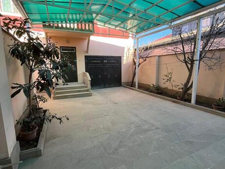 5 otaqlı həyət evi/bağ evi - Xırdalan - 200 m²