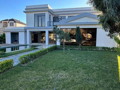 6 otaqlı həyət evi/bağ evi - Mərdəkan q. - 400 m²