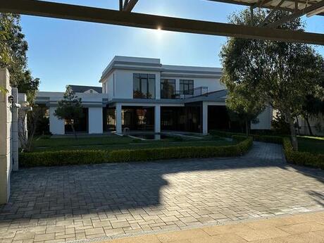 6 otaqlı həyət evi/bağ evi - Mərdəkan q. - 400 m²