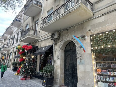 5 otaqlı köhnə tikili - Sahil m. - 216 m²
