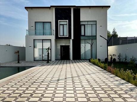 5 otaqlı həyət evi/bağ evi - Mərdəkan q. - 370 m²