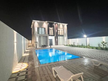 5 otaqlı həyət evi/bağ evi - Mərdəkan q. - 370 m²