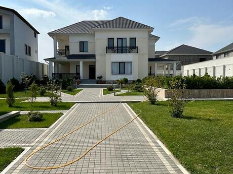 6 otaqlı həyət evi/bağ evi - Mərdəkan q. - 400 m²
