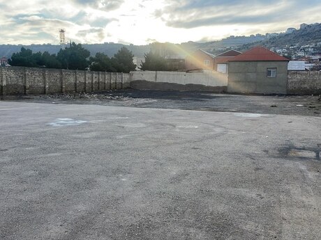 Obyekt - Səbail r. - 1600 m²