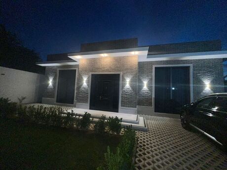 5 otaqlı həyət evi/bağ evi - Mərdəkan q. - 250 m²