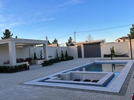 5 otaqlı həyət evi/bağ evi - Şüvəlan q. - 230 m²