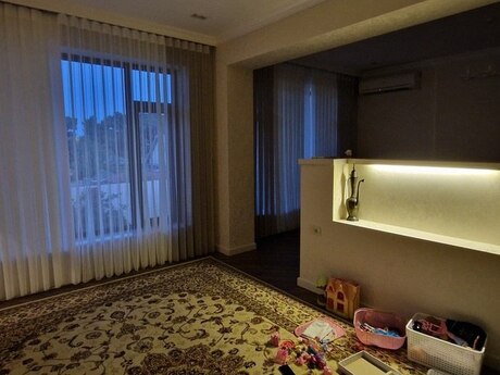 4 otaqlı həyət evi, 310 m², Sahil: 350 000 ₼ 5
