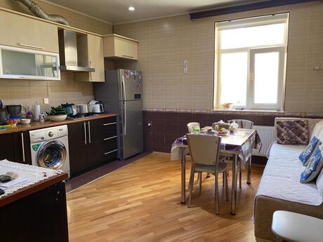 7 otaqlı həyət evi, 220 m², Badamdar: 600 000 ₼ 5