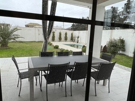 5 otaqlı həyət evi/bağ evi - Bilgəh q. - 250 m²
