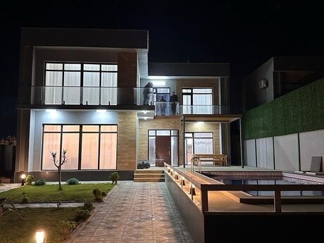 6-комн. дом/дача - пос. Мардакан - 300 м²
