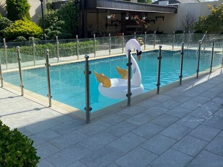 5 otaqlı həyət evi/bağ evi - Şüvəlan q. - 350 m²