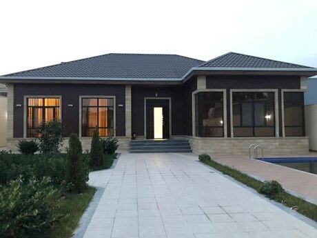 4 otaqlı həyət evi/bağ evi - Mərdəkan q. - 250 m²