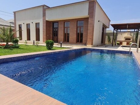 4 otaqlı həyət evi/bağ evi - Mərdəkan q. - 240 m²