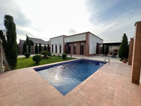 4 otaqlı həyət evi/bağ evi - Mərdəkan q. - 240 m²