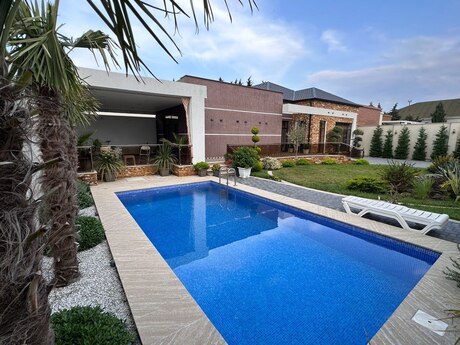 4 otaqlı həyət evi/bağ evi - Mərdəkan q. - 250 m²