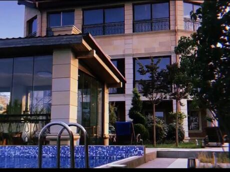 10 otaqlı həyət evi/bağ evi - Sea Breeze q. - 500 m²