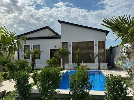 5 otaqlı həyət evi/bağ evi - Şüvəlan q. - 300 m²