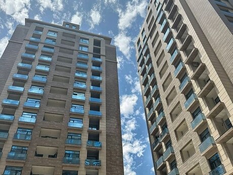 4 otaqlı yeni tikili - Nizami m. - 163.8 m²