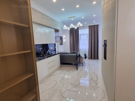 4-комнатная квартира, 186 м², Nəriman Nərimanov: 550 000 ₼ 2