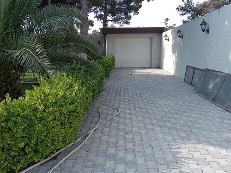 5 otaqlı həyət evi/bağ evi - Mərdəkan q. - 320 m²