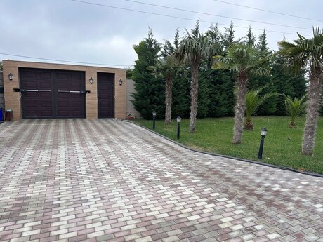 4 otaqlı həyət evi/bağ evi - Türkan q. - 300 m²