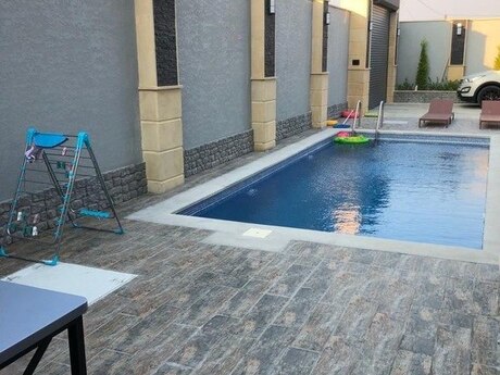6-комн. дом/дача - пос. Нардаран - 450 м²