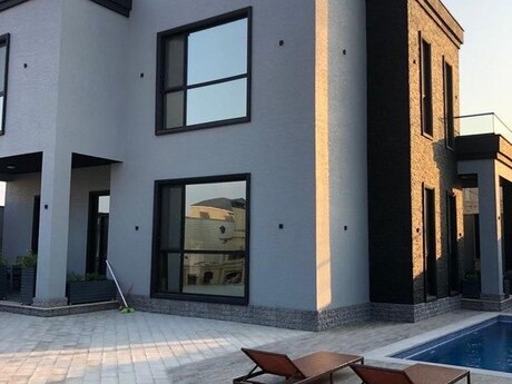 6-комн. дом/дача - пос. Нардаран - 450 м²