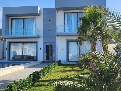 5 otaqlı həyət evi/bağ evi - Nardaran q. - 280 m²