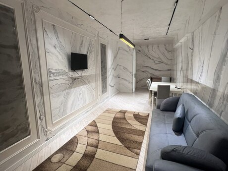 4 otaqlı yeni tikili - Xətai r. - 145 m²