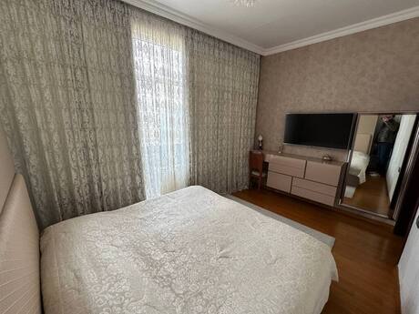 Kirayə 3 otaqlı mənzil, 190 m², 28 May: 1 500 ₼/ay 5