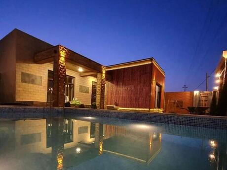 4 otaqlı həyət evi/bağ evi - Bilgəh q. - 250 m²