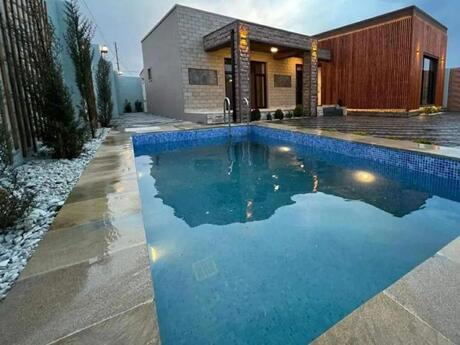 4 otaqlı həyət evi/bağ evi - Bilgəh q. - 250 m²
