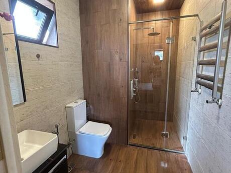 4 otaqlı həyət evi/bağ evi - Bilgəh q. - 250 m²