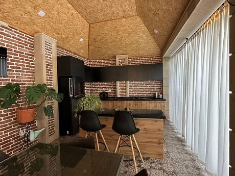 5 otaqlı həyət evi/bağ evi - Mərdəkan q. - 300 m²