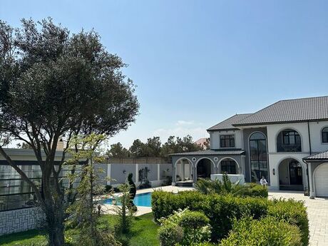 7 otaqlı həyət evi/bağ evi - Bilgəh q. - 450 m²