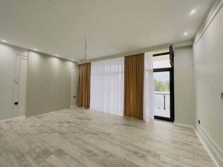 Şüvəlanda 4 otaqlı həyət evi kirayə verilir, 230 m², 1 500 AZN/ay, şəkil 5 / 11