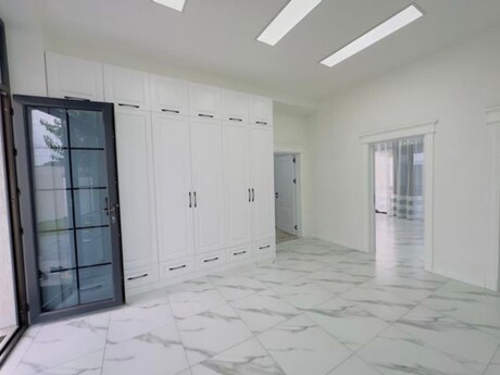 4-комн. дом/дача - пос. Шувеляны - 230 м²