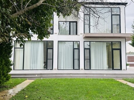5-комн. дом/дача - пос. Шувеляны - 290 м²