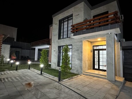 5 otaqlı həyət evi/bağ evi - Şüvəlan q. - 400 m²