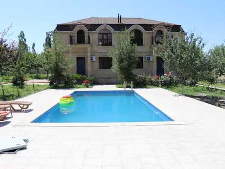 Elan №4122397 - Qəbələ, Qəbələ, 8 otaqlı, 267 m²