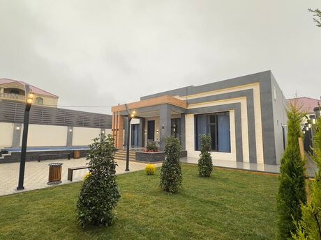 5 otaqlı həyət evi/bağ evi - Mərdəkan q. - 300 m²