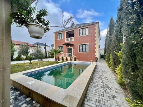 6 otaqlı həyət evi/bağ evi - Şüvəlan q. - 250 m²